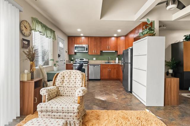 Detail Gallery Image 40 of 56 For 10106 Buena Vista Ave, Santee,  CA 92071 - 4 Beds | 2 Baths