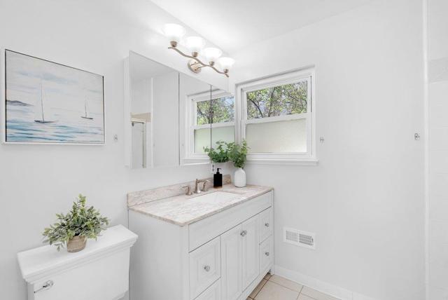 1763 Frobisher Way, San Jose CA: https://media.crmls.org/mediaz/92b929a6-6aba-4b05-ae95-9c84d86259e6.jpg