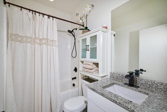 Detail Gallery Image 18 of 23 For 5204 Surfwalk Way #159,  San Diego,  CA 92154 - 4 Beds | 2/1 Baths