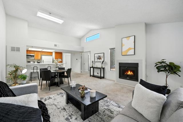 9899 Scripps Westview Way, San Diego CA: https://media.crmls.org/mediaz/92bb40bb-0656-44a6-9221-c8a450c115fc.jpg
