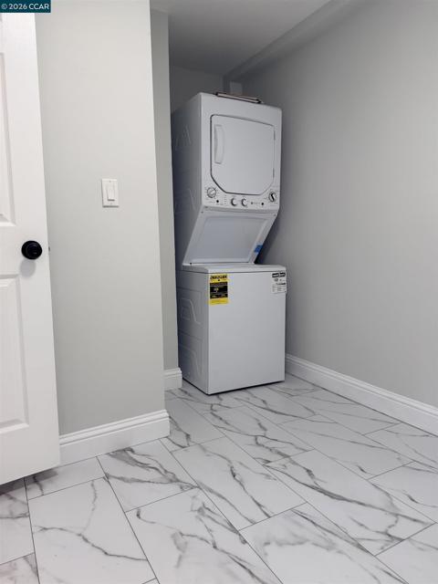 924 7Th St, Richmond CA: https://media.crmls.org/mediaz/92bb6f87-ecf0-4678-8c61-59e45f2c6882.jpg