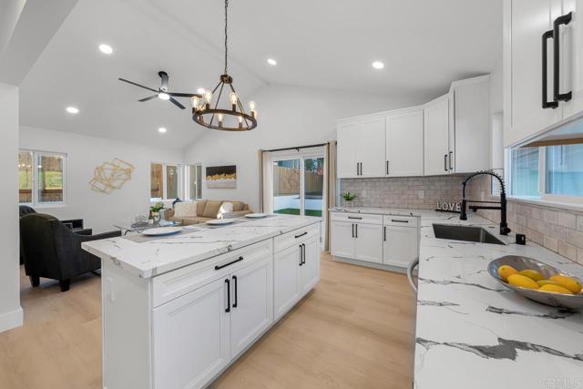 Image 9 of 42 For 7118 Stanford Ave.