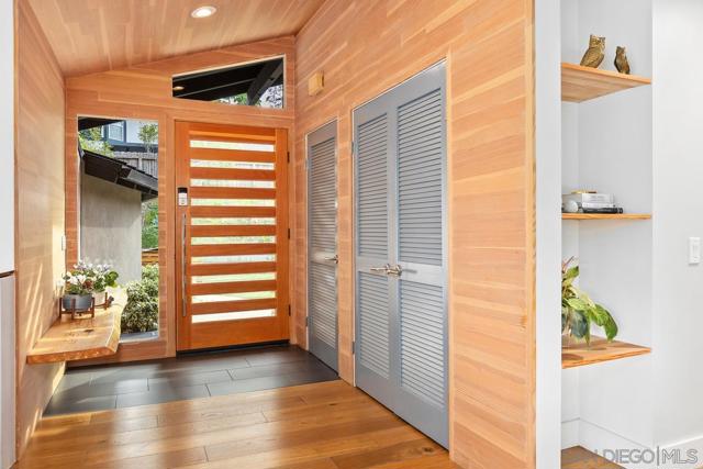 Image 2 of 40 For 4286 Merritt Boulevard