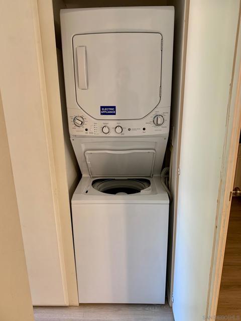 12575 Oaks North Dr, San Diego CA: https://media.crmls.org/mediaz/92bccee9-37f5-4913-adb0-98cee66954bd.jpg