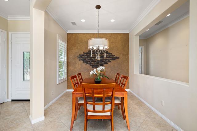 61414 Topaz Drive, La Quinta CA: https://media.crmls.org/mediaz/92bcf3c9-5ff2-42c6-ae1a-99112691e47e.jpg