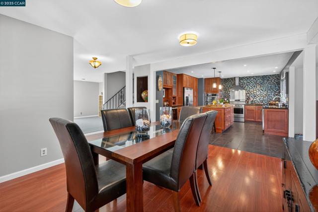 2173 Madrone Dr, Fairfield CA: https://media.crmls.org/mediaz/92bd977d-b806-4bf4-8825-3b9114de7347.jpg