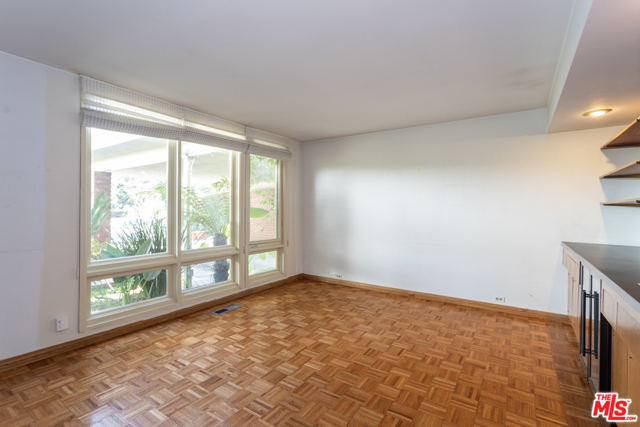 3 Bed Home for Sale in Los Angeles, California