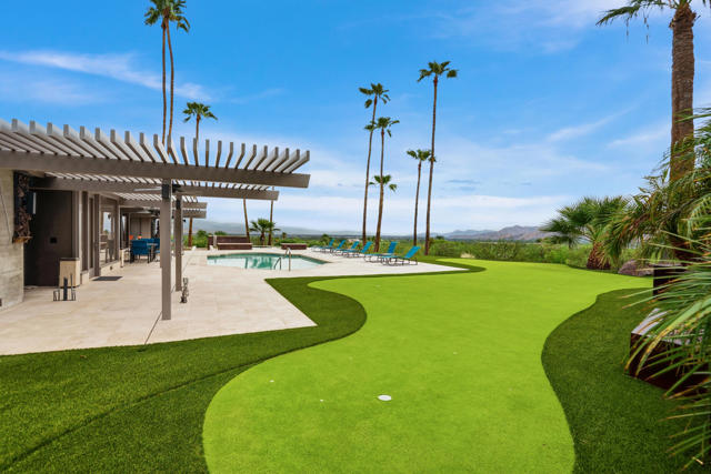 855 W Coronado Avenue, Palm Springs, CA 92262