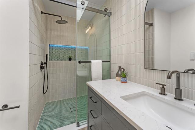 5777 Desert View Drive, La Jolla CA: https://media.crmls.org/mediaz/92bf02d9-ebbe-4eca-ad38-a7a9c3774b1b.jpg