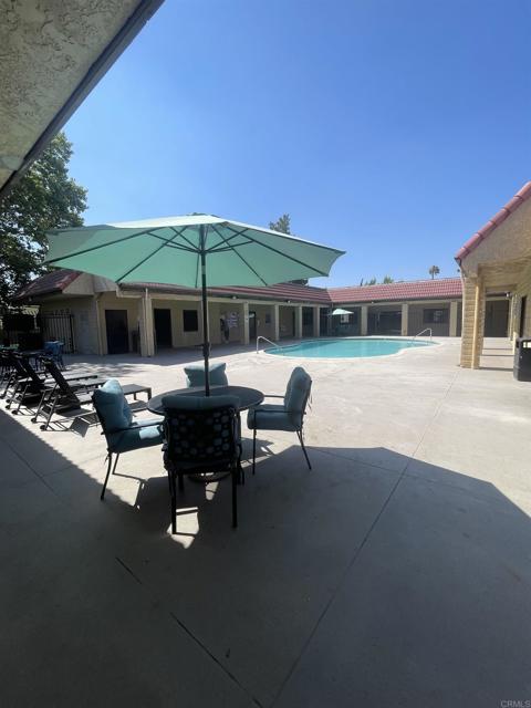 913 S Grand Avenue, San Jacinto CA: https://media.crmls.org/mediaz/92bf304c-0bb3-4ff3-aaec-230b9f35a395.jpg