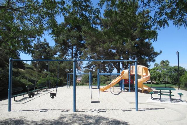 3678 Via Bernardo, Oceanside CA: https://media.crmls.org/mediaz/92bfaf1f-cfde-4803-94ca-0b5105e86dde.jpg