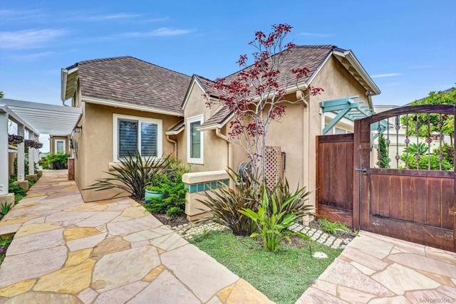 4459 Dorchester Pl, Carlsbad CA: https://media.crmls.org/mediaz/92c1d203-4689-4a11-a137-dc796afd8dbe.jpg