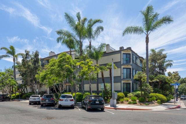 1650 8Th Ave, San Diego, California 92101, 2 Bedrooms Bedrooms, ,2 BathroomsBathrooms,Condominium,For Sale,8Th Ave,240028459SD