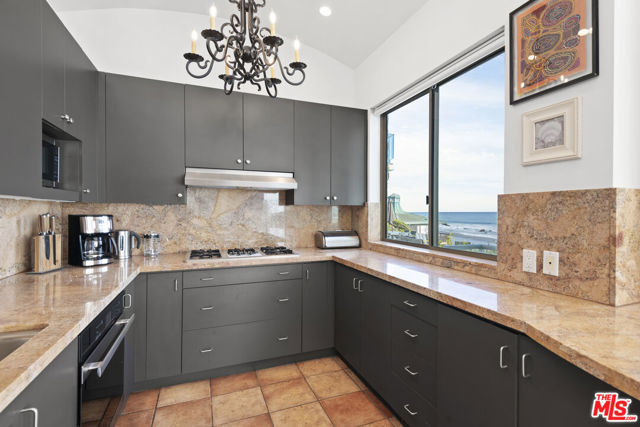 Drew Fenton | 33334 Pacific Coast Highway Malibu CA | MLS: 7061346