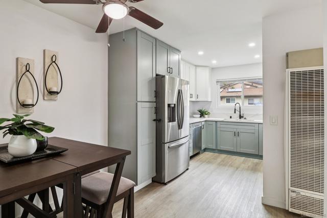 10220 Princess Sarit Way, Santee CA: https://media.crmls.org/mediaz/92c399f4-c231-44aa-a687-319a43c6fa18.jpg