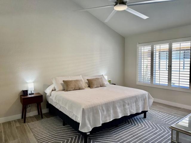 246 Santa Barbara Circle, Palm Desert CA: https://media.crmls.org/mediaz/92c3c163-83a6-4d64-8fc0-ba57b11b3ed6.jpg