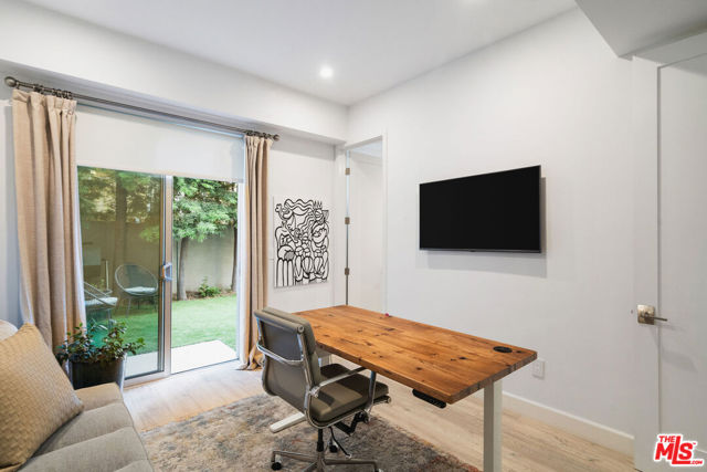 1752 Stoner Avenue, Los Angeles CA: https://media.crmls.org/mediaz/92c40864-b706-4a0e-87c1-3a58ca32cb84.jpg