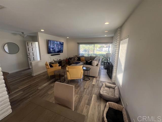 Detail Gallery Image 3 of 21 For 7061 Estrella De Mar #66,  Carlsbad,  CA 92009 - 3 Beds | 2 Baths