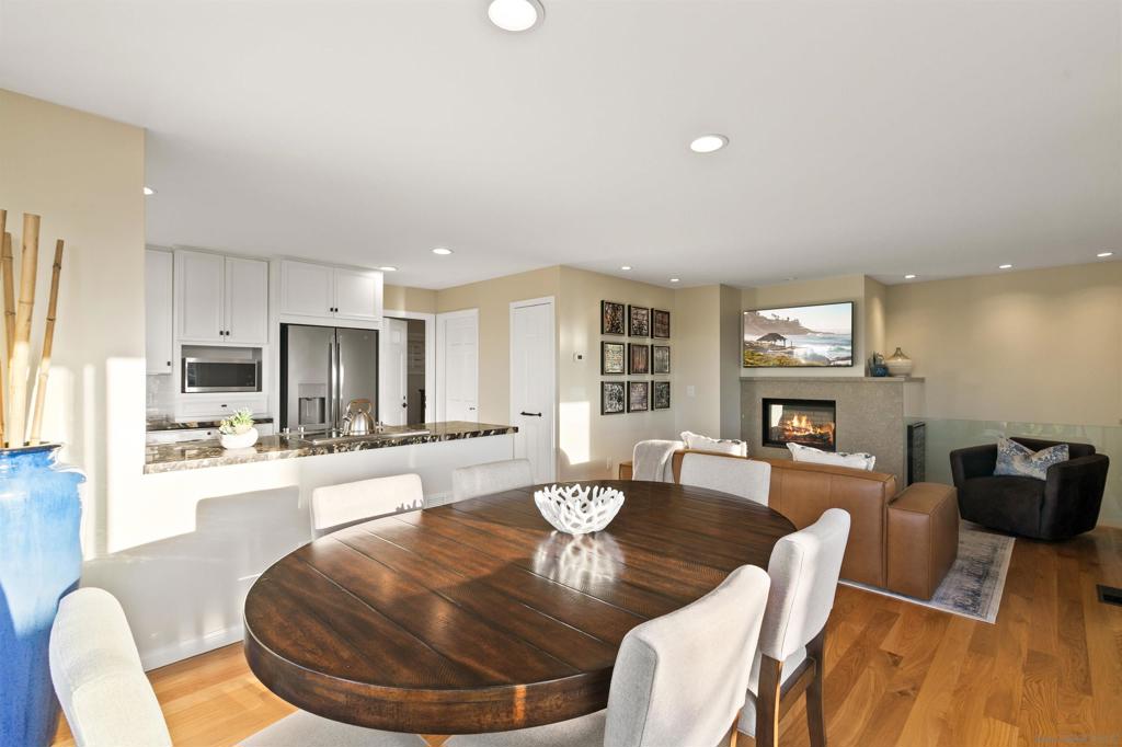 253 Gravilla Street - photo 9