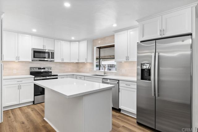 Detail Gallery Image 14 of 44 For 7467 Mission Gorge Rd Spc 10,  Santee,  CA 92071 - 2 Beds | 2 Baths