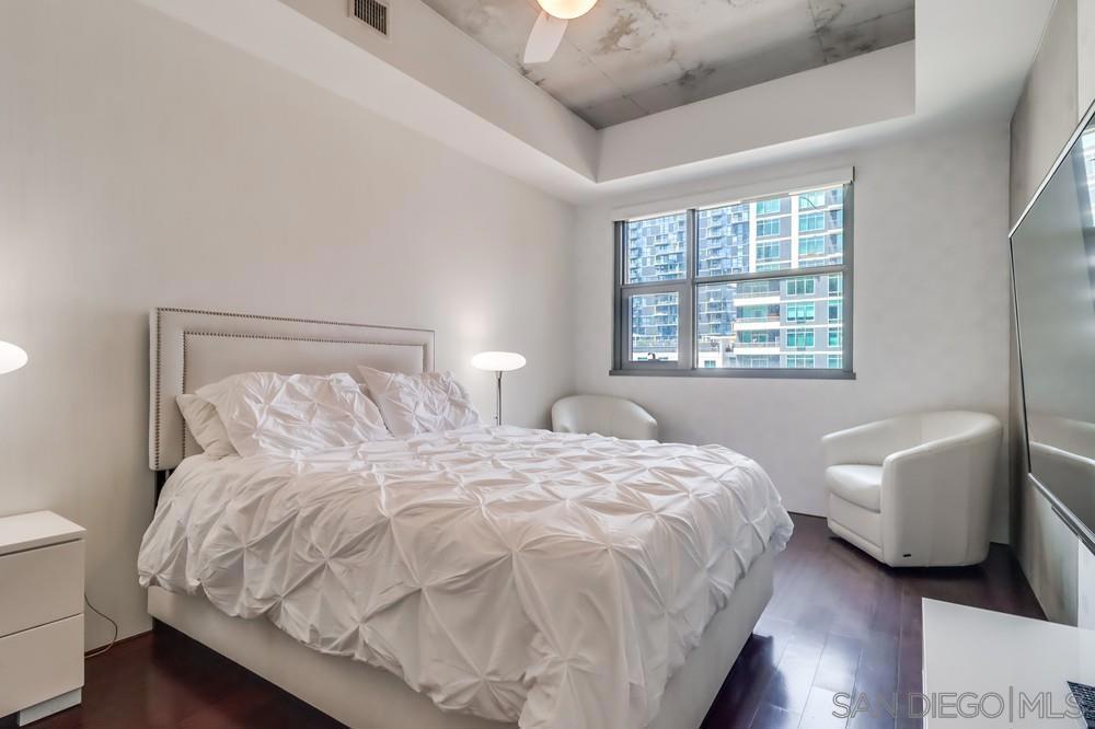 MLS #250035729SD img 18