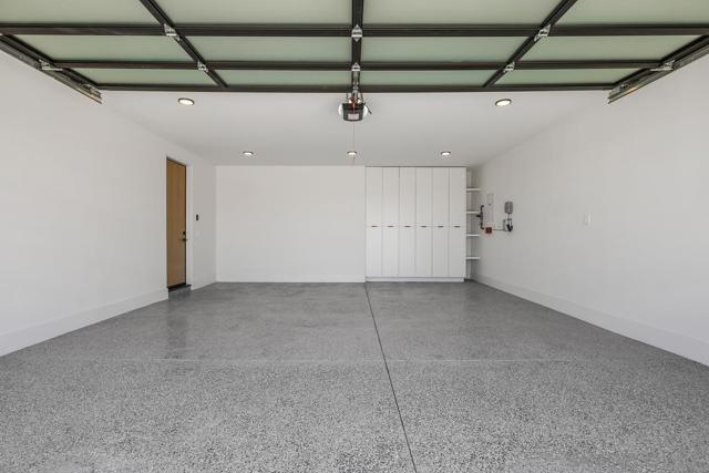 147 S Rios, Solana Beach CA: https://media.crmls.org/mediaz/92c6d4e0-3608-4e38-8dc3-5a85e0c2aae4.jpg