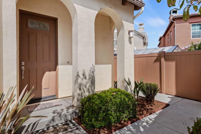 Detail Gallery Image 2 of 36 For 2355 Nicklaus St, Oxnard,  CA 93036 - 3 Beds | 2/1 Baths