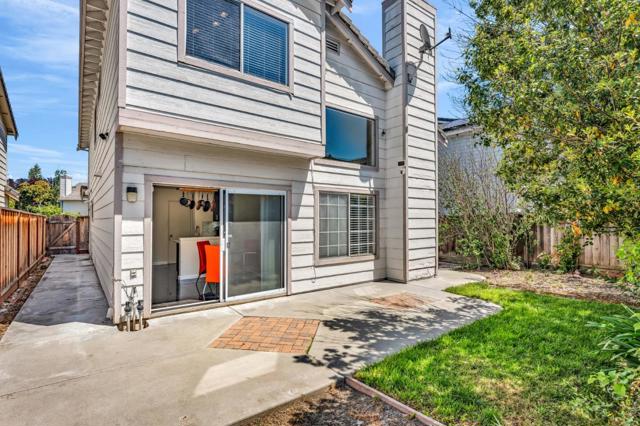 4438 Calypso Terrace, Fremont CA: https://media.crmls.org/mediaz/92c9f82d-360c-4074-906e-87adc5ff97e0.jpg