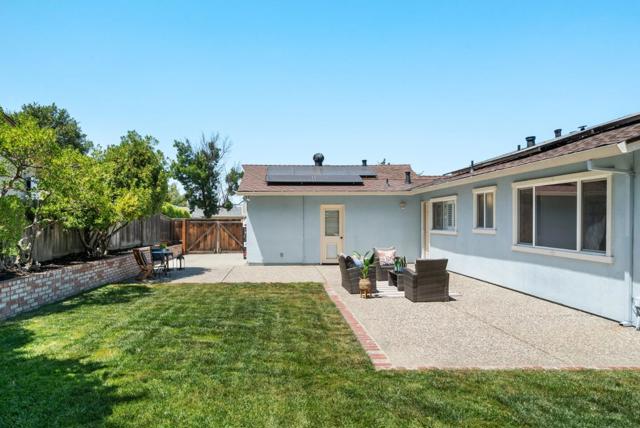 1380 Welburn Avenue, Gilroy CA: https://media.crmls.org/mediaz/92c9ff06-213e-4d5d-b3a8-96d1b2e98212.jpg