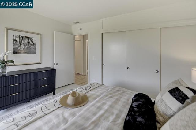 2101 PTARMIGAN DR, Walnut Creek CA: https://media.crmls.org/mediaz/92caa0bd-031c-4b8f-a5d2-6f66086dba4e.jpg