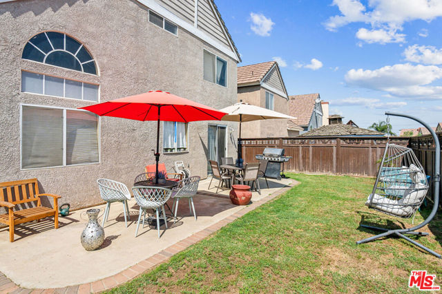 16230 Trailwinds Drive, Fontana CA: https://media.crmls.org/mediaz/92cd156a-491b-4685-86c7-27486941e3aa.jpg