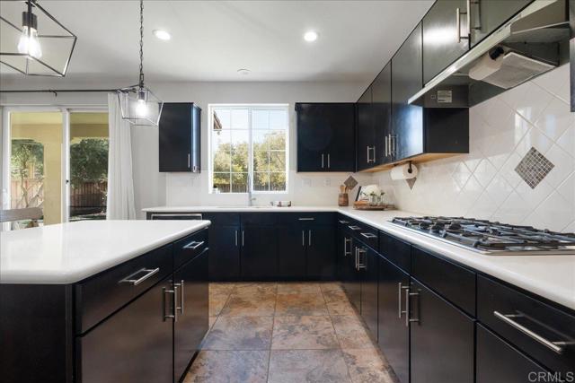 46525 Peach Tree Street, Temecula CA: https://media.crmls.org/mediaz/92cd567e-6f88-4ac6-8d5a-c81502355d8e.jpg