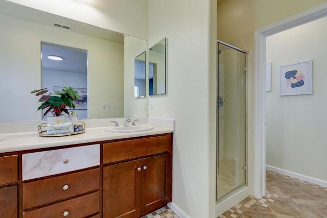 582 Cottage Park Drive, Hayward CA: https://media.crmls.org/mediaz/92cf2d4e-17b8-4676-a05e-cebdcf810a0f.jpg