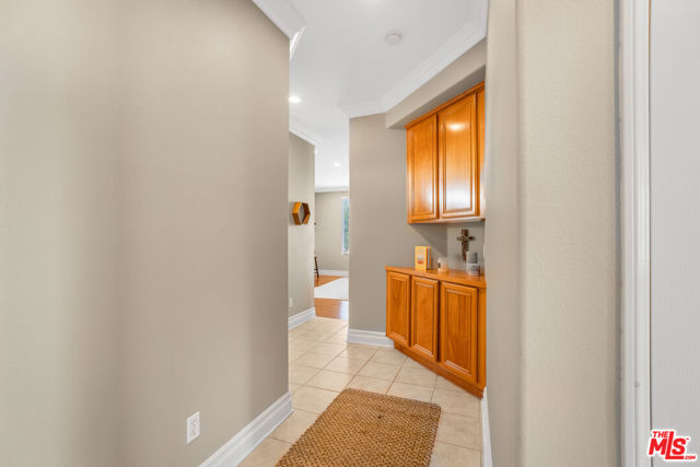 28804 Sugar Bliss Place, Santa Clarita CA: https://media.crmls.org/mediaz/92d03b6c-374b-446e-8595-99411a85f5dd.jpg