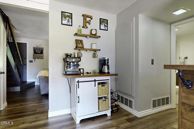 680 Redwood Lane, San Dimas CA: https://media.crmls.org/mediaz/92d04fb2-5966-471a-bb70-a20702945f56.jpg