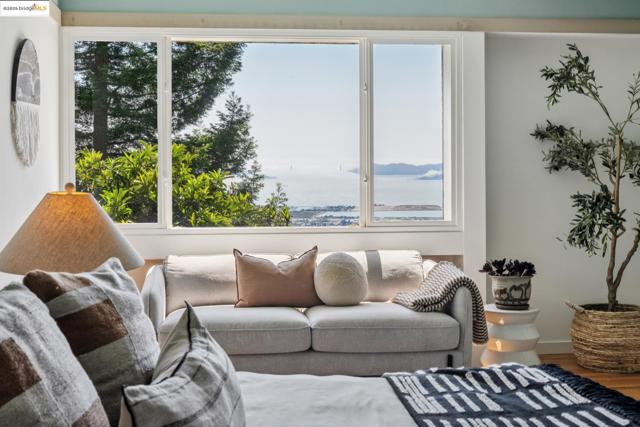 120 Hill Rd, Berkeley CA: https://media.crmls.org/mediaz/92d06a5d-45d6-4061-b713-df6f86100bd7.jpg