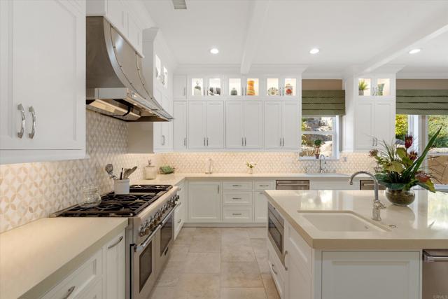 Detail Gallery Image 13 of 70 For 18605 Villa Dr, Villa Park,  CA 92861 - 4 Beds | 5/2 Baths