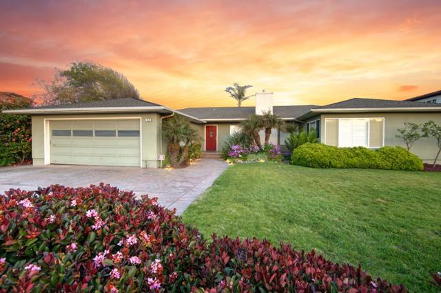 4120 Opal Cliff Drive, Santa Cruz CA: https://media.crmls.org/mediaz/92d157a4-08ab-49c7-8c05-5c9c51b4655a.jpg