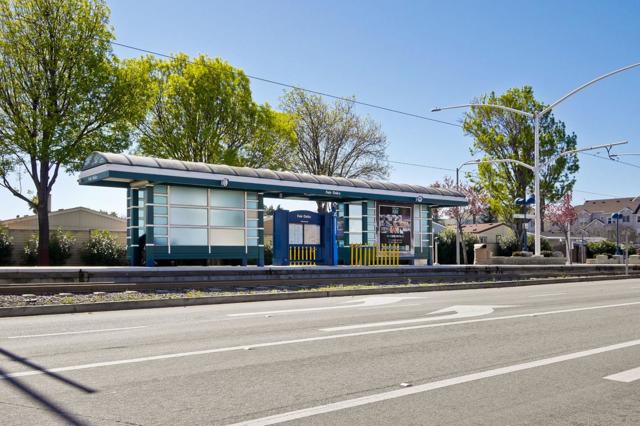 1151 La Rochelle Terrace, Sunnyvale CA: https://media.crmls.org/mediaz/92d3b6cb-6506-458c-b950-2294d346e389.jpg