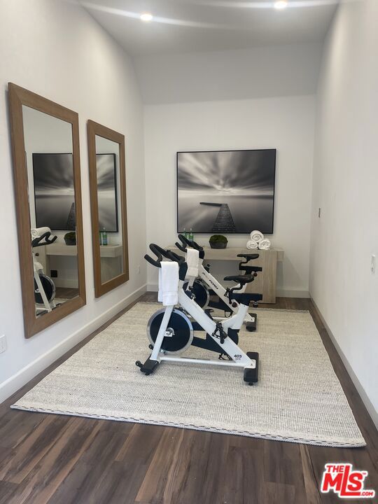 11797 CHAPARAL Street, Los Angeles CA: https://media.crmls.org/mediaz/92d3dd27-c8d3-420d-ac38-8375af3b43a7.jpg