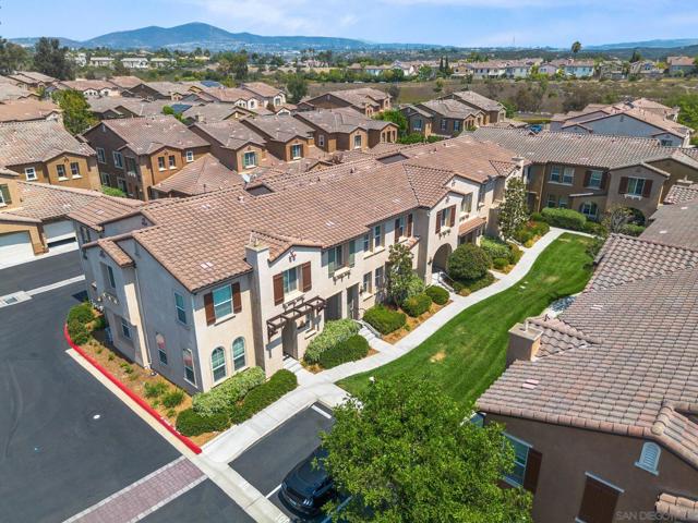 13033 Lamia Point, San Diego CA: https://media.crmls.org/mediaz/92d55ac2-7da7-4843-8550-541d86bfa5f9.jpg