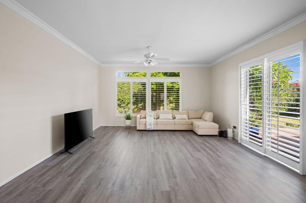 MLS #219139052DA image #8