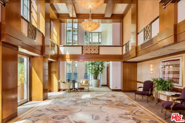 10580 Wilshire Boulevard, Los Angeles CA: https://media.crmls.org/mediaz/92d60956-23c2-4429-99c0-08b610c54fb9.jpg