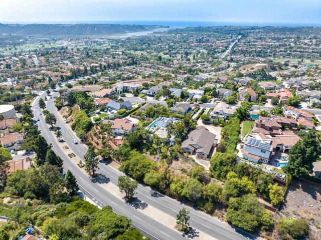 Detail Gallery Image 43 of 48 For 2435 Unicornio St, Carlsbad,  CA 92009 - 4 Beds | 3/1 Baths