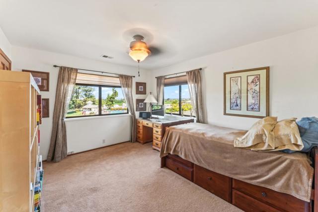 3465 Susie Lane, Gilroy CA: https://media.crmls.org/mediaz/92d6f919-95fb-420d-87b5-c2c8f6d82ddf.jpg