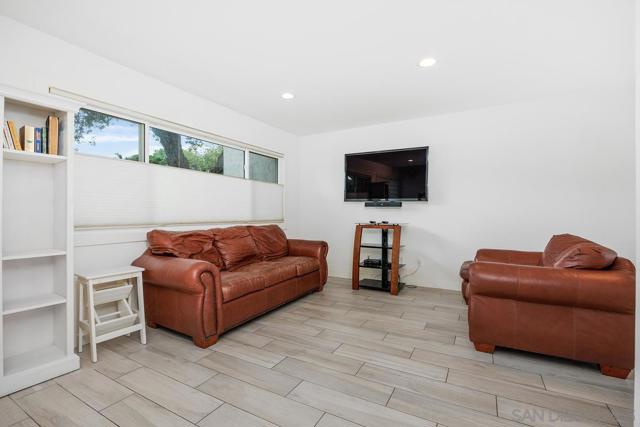 836 Stevens, Solana Beach CA: https://media.crmls.org/mediaz/92d70935-3cef-4eb8-91c4-0234487d0279.jpg