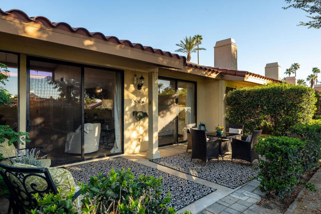 303 Villena Way, Palm Desert, CA 92260