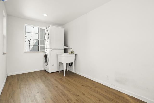 1458 Cedar St, Berkeley CA: https://media.crmls.org/mediaz/92d72fa9-6bbe-4a06-a9ea-cc8bd2e1dbe5.jpg