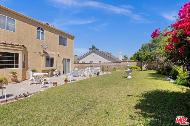 350 Foxboro Drive, Walnut CA: https://media.crmls.org/mediaz/92d8097b-0be5-4129-b4aa-717e3cd49d39.jpg