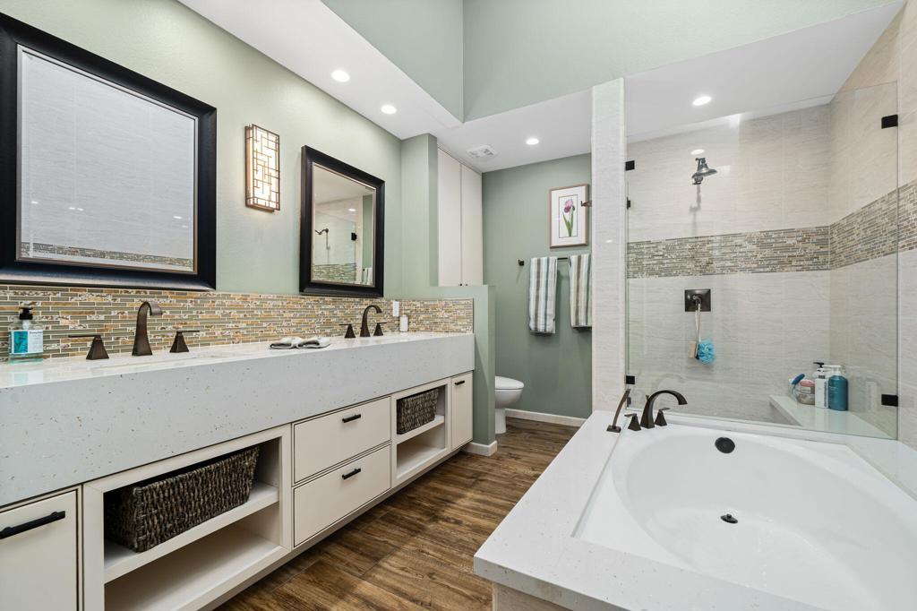 MLS #219138709DA image #3